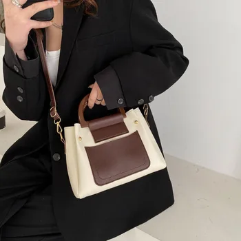 2024 Висококачествена дамска чанта, нова, модерна и универсална популярната чанта през рамо, нишевая преносима чанта-торба с горната дръжка